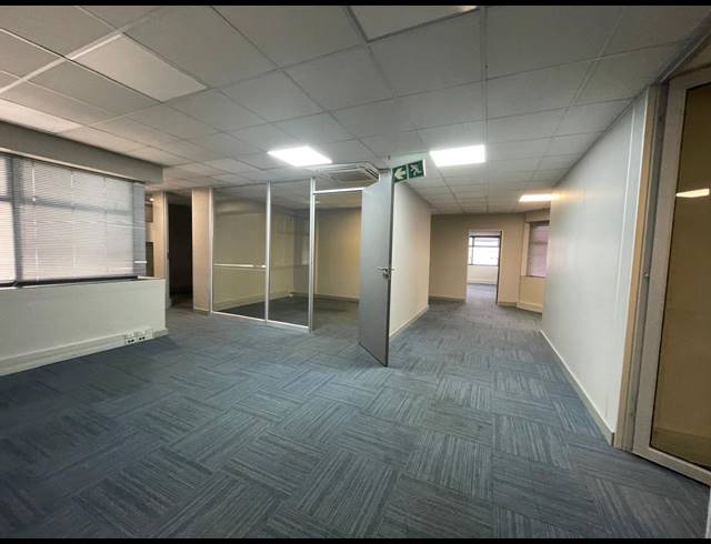 281M² OFFICE TO LET IN RIVONIA